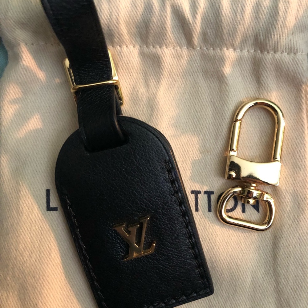 Louis Vuitton luggage tag